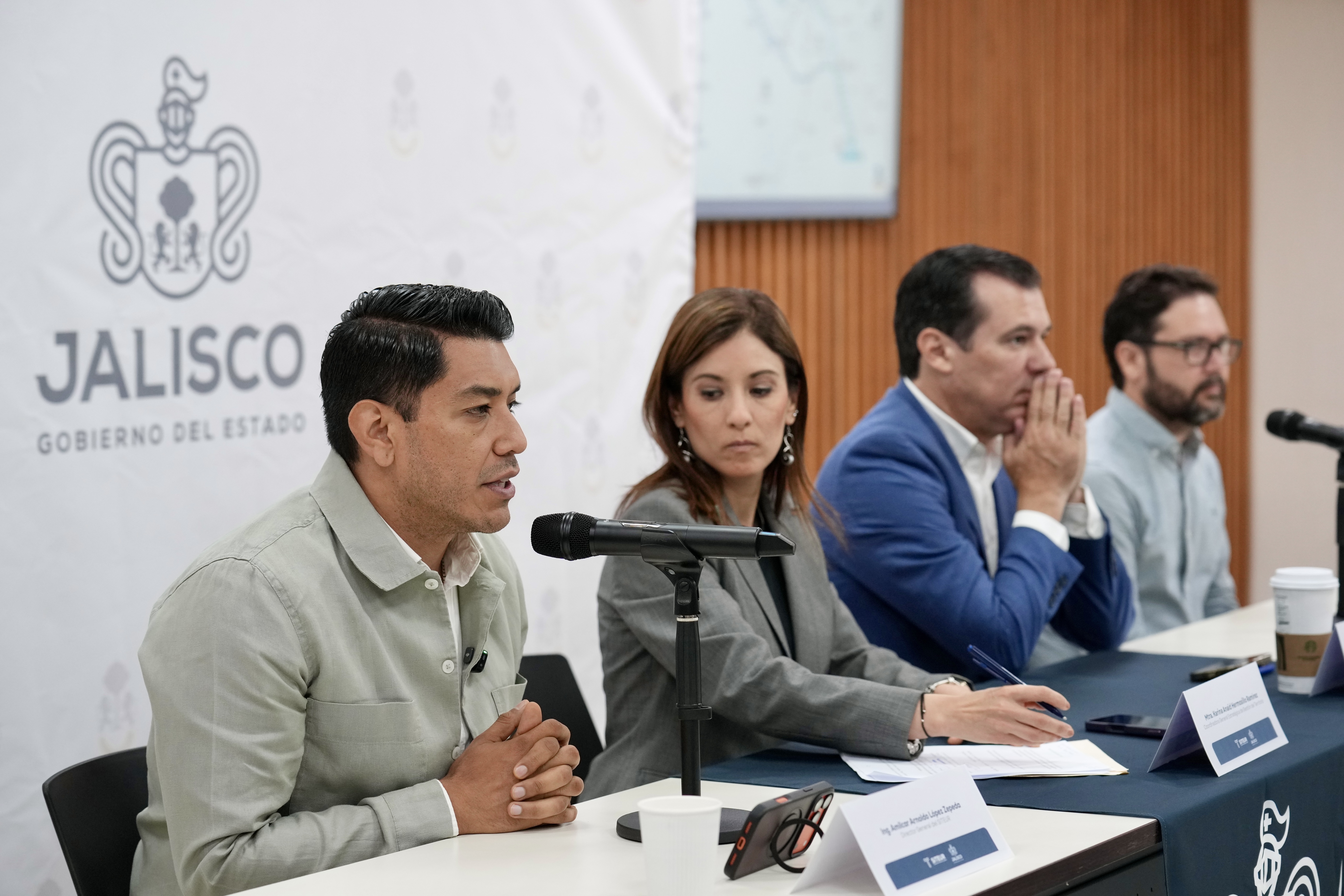 01-junio-2026--siteur--rueda-de-prensa-para-dar-a-conocer-los-detalles-y-esquema-de-operacin-de-la-lnea-5-mi-macro-aeropuerto_55307979164_o