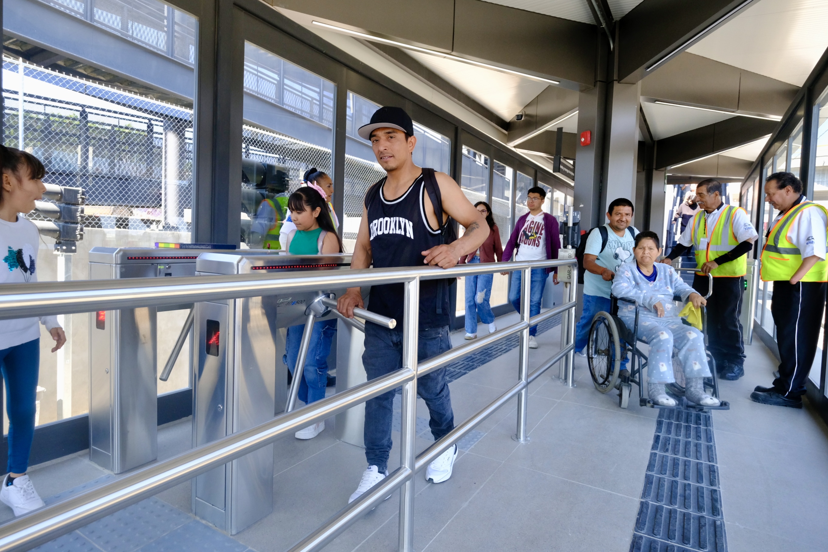 15-ene-2026--setran--lnea-4-del-tren-ligero-cumple-un-mes-y-supera-expectativas-de-operacin_55043004753_o