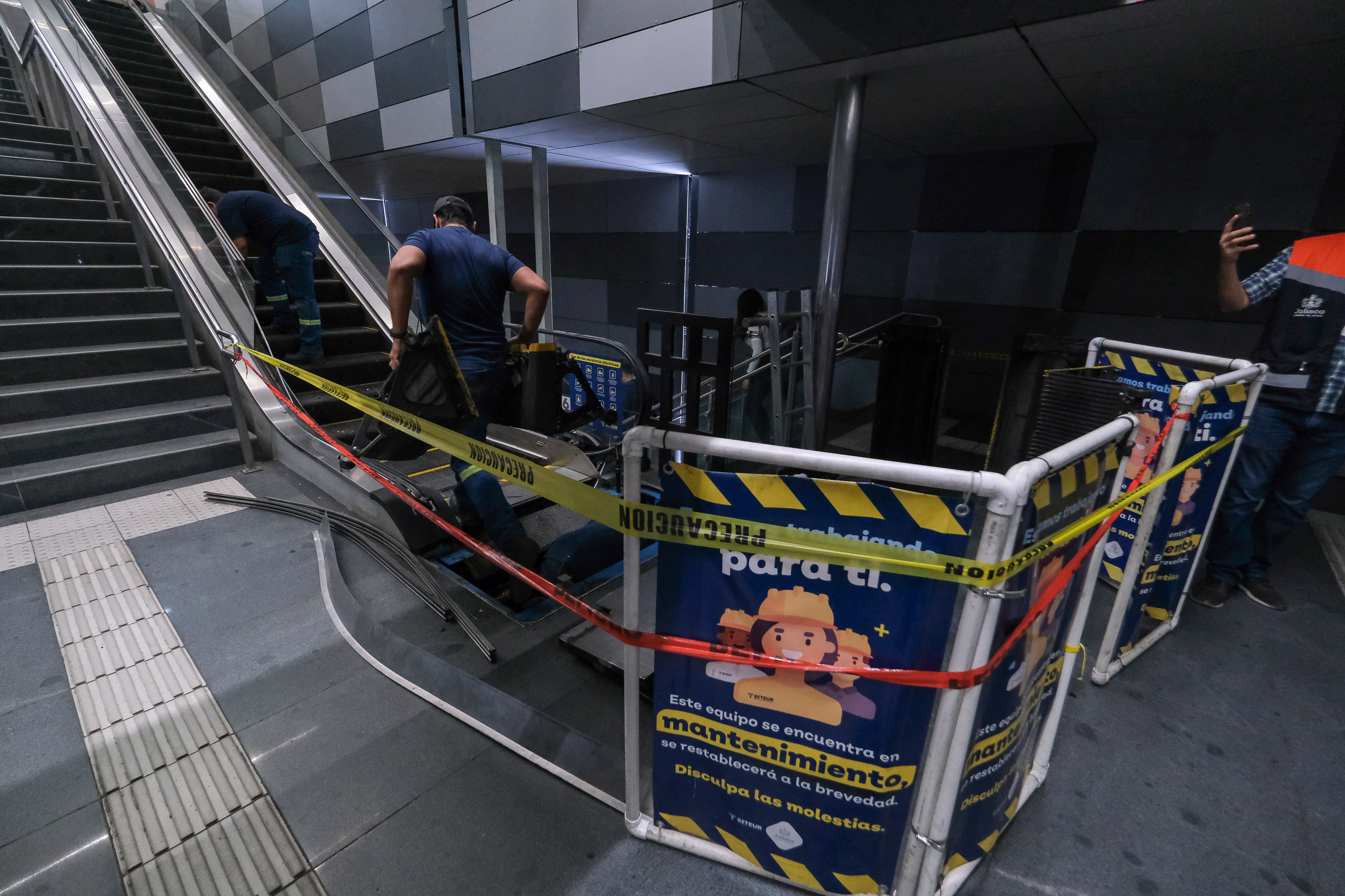 20-abril-2026--siteur--anuncia-gobierno-de-jalisco-plan-emergente-para-mantenimiento-y-modernizacin-de-elevadores-y-escaleras-elctricas-de-estaciones-del-siteur_55218584537_o