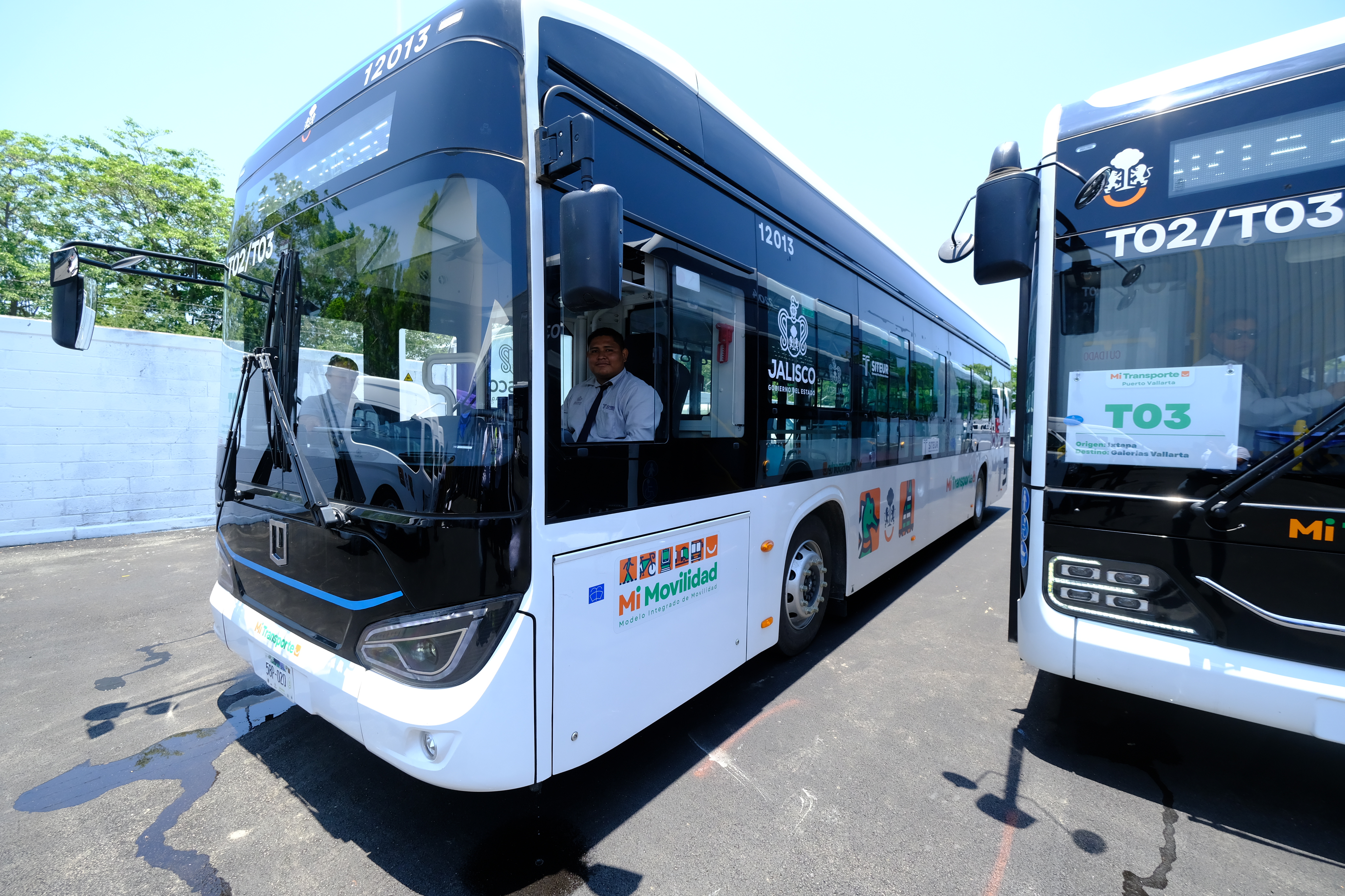 Arranca el primer sistema de electromovilidad de Puerto Vallarta con dos rutas principales de servicio